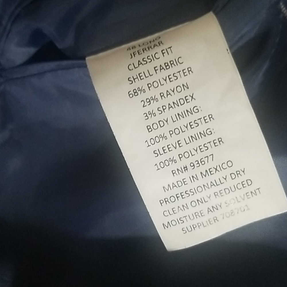 Suit - Picture 3 of 10